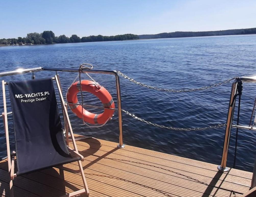 Готель Houseboat Gudowo Екстер'єр фото